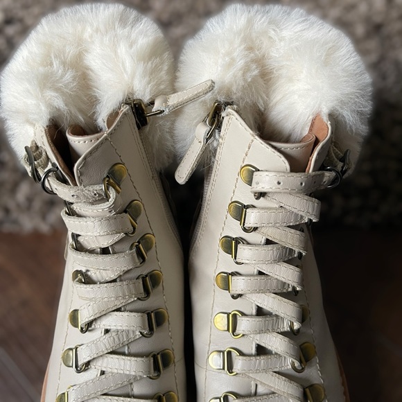 KATE SPADE Maira Leather Ankle Boots • Size 5 • Women/Teen - Picture 4 of 13